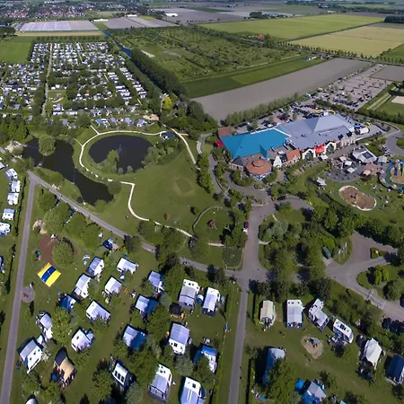 Slapen In Tuitje Tuitjenhorn